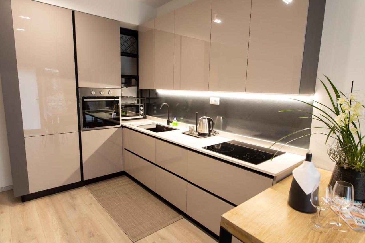 Moderno Appartamento 140 Bassano Centro บัสซาโน เดล กรัปปา ภายนอก รูปภาพ
