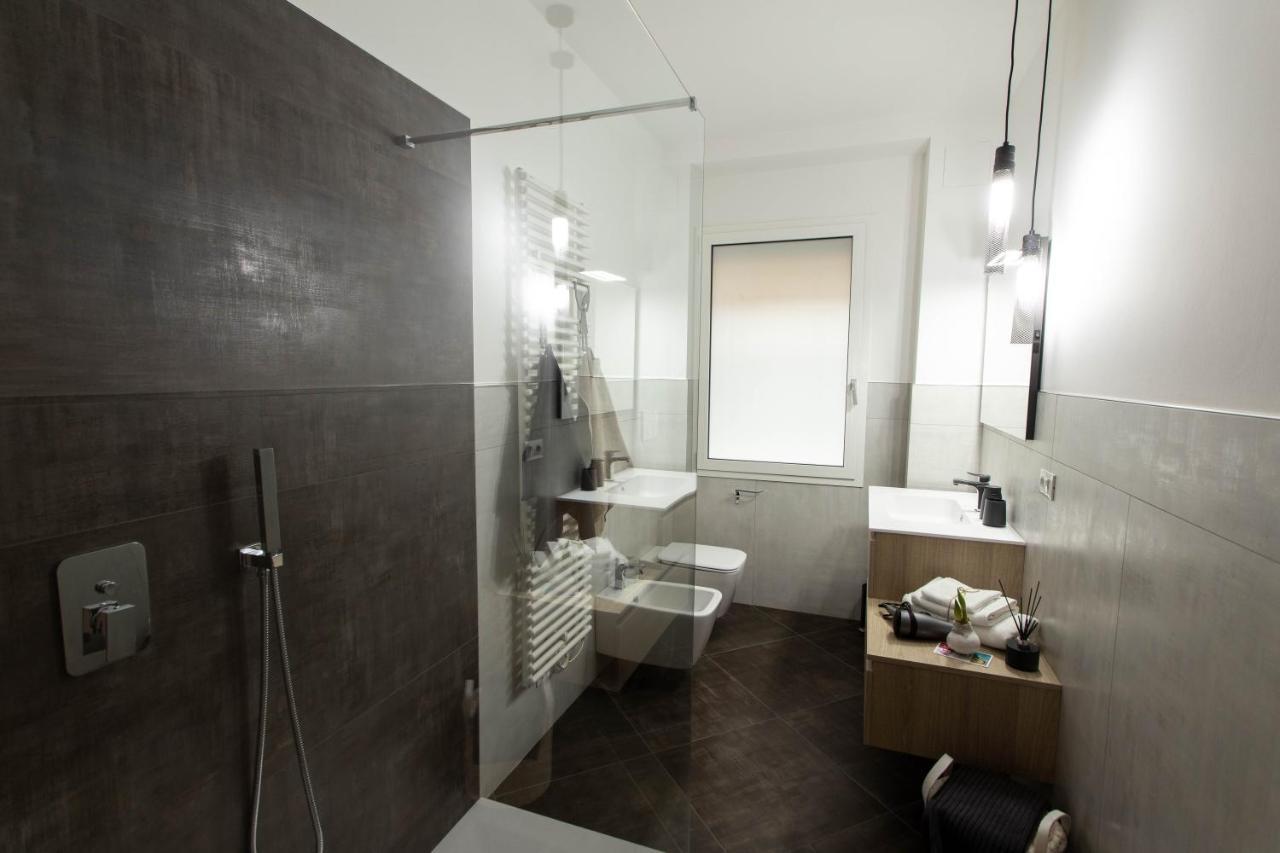 Moderno Appartamento 140 Bassano Centro บัสซาโน เดล กรัปปา ภายนอก รูปภาพ