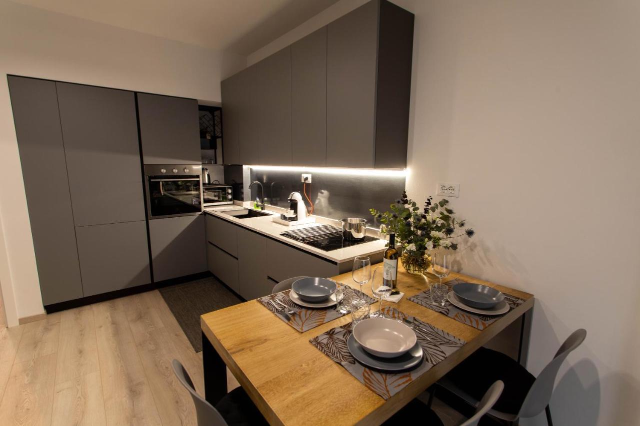 Moderno Appartamento 140 Bassano Centro บัสซาโน เดล กรัปปา ภายนอก รูปภาพ