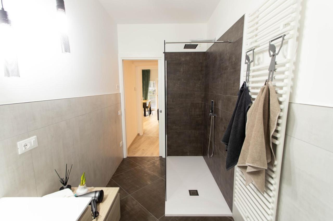 Moderno Appartamento 140 Bassano Centro บัสซาโน เดล กรัปปา ภายนอก รูปภาพ